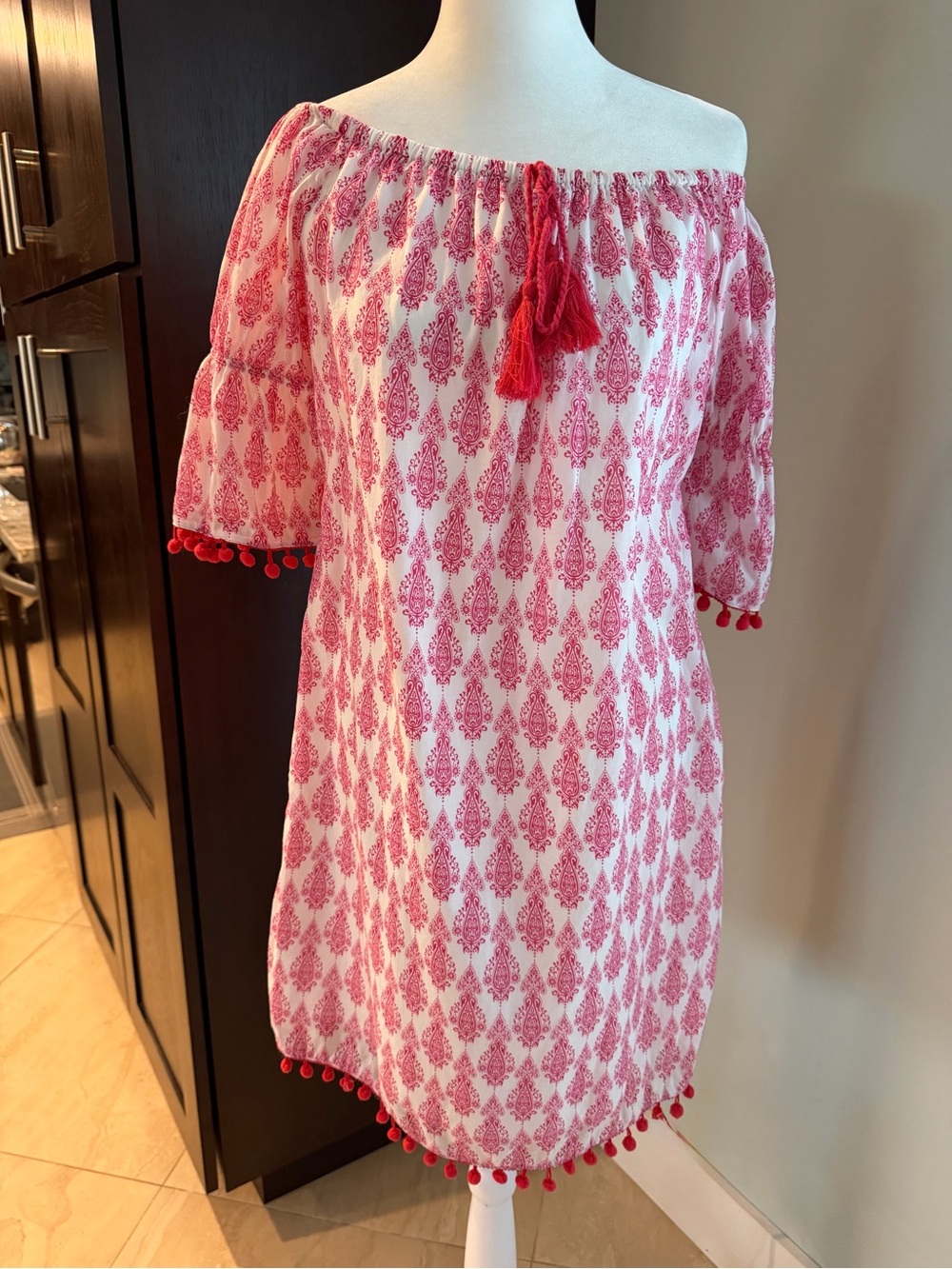 French Curve Cotton Off The Shoulder Mini Dress Pink Paisley Pom Pom Size S/M